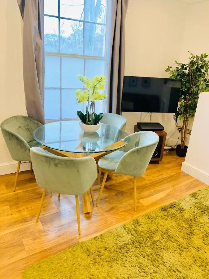 Lägenhet Emmanuel House - Beautiful 1-Bedroom Apt In Central Cambridge - Historical Building