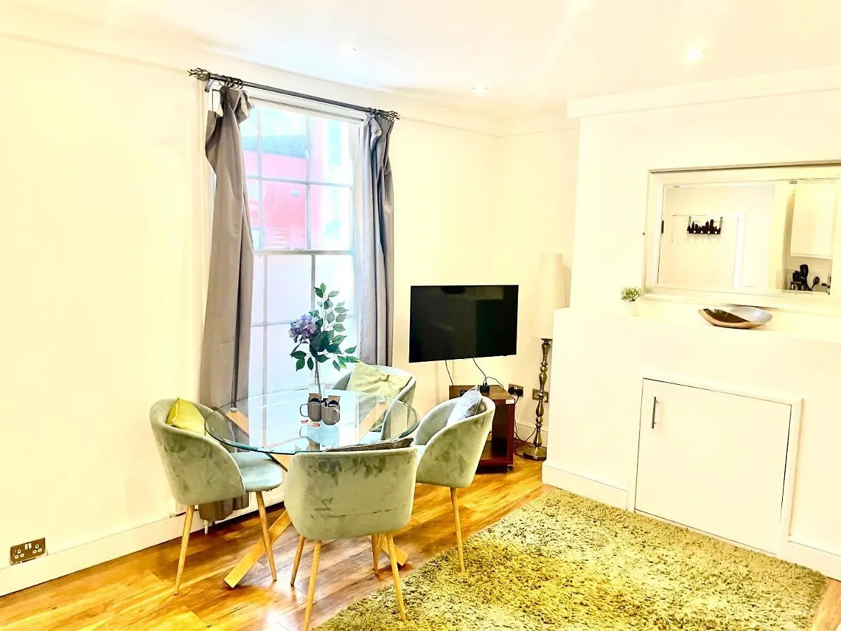 Emmanuel House - Beautiful 1-Bedroom Apt In Central Cambridge - Historical Building Lägenhet