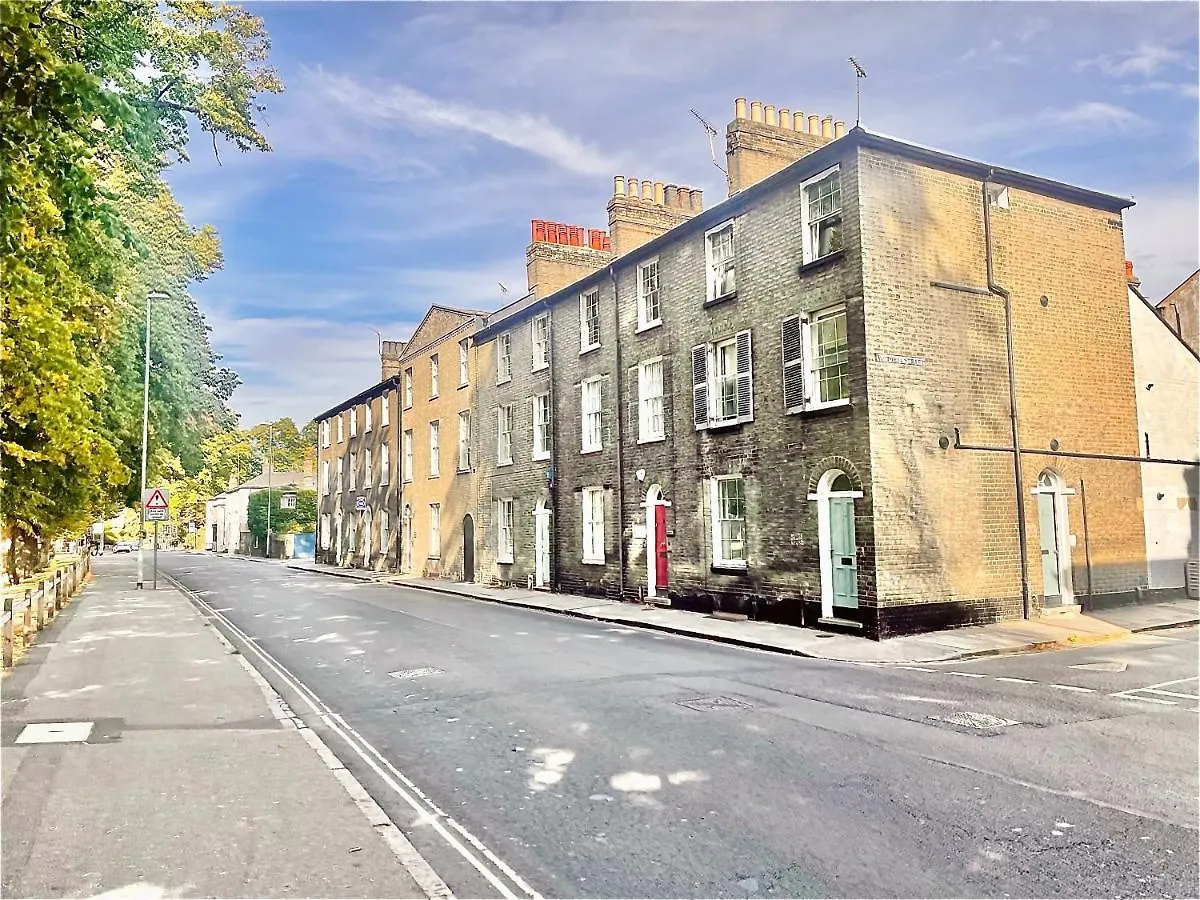 Emmanuel House - Beautiful 1-Bedroom Apt In Central Cambridge - Historical Building Lägenhet