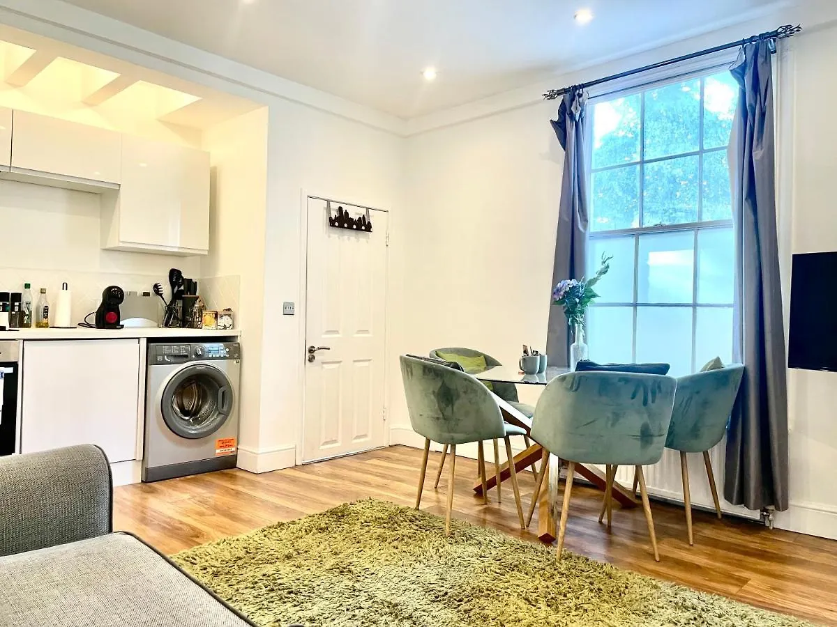 Emmanuel House - Beautiful 1-Bedroom Apt In Central Cambridge - Historical Building